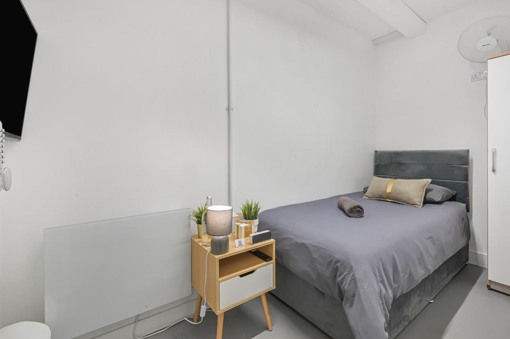 Marbel Aldgate Guest house