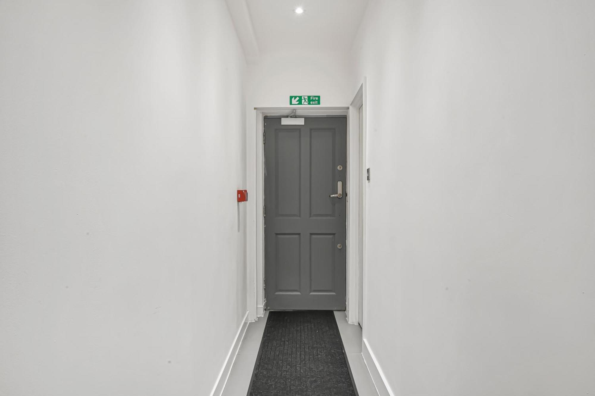 Gasthof Marbel Aldgate *